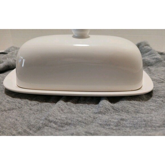 Corning Ware Butter Dish White Table Ware Made in Thailand Casual China - Picture 3 of 16
